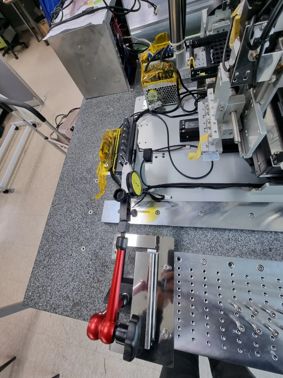 생산 자동화 설비 4